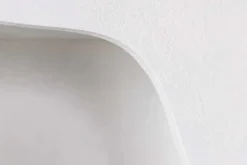 Abstraktes Regal ART AMBIENTE 180cm weiß Beton strukturiert Standregal