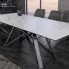 Ausziehbarer Esstisch ATLAS 160-200cm weiß Keramik schwarz Metall