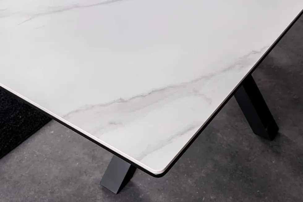 Ausziehbarer Esstisch ETERNITY 160-200cm weiß Keramik schwarz Metall