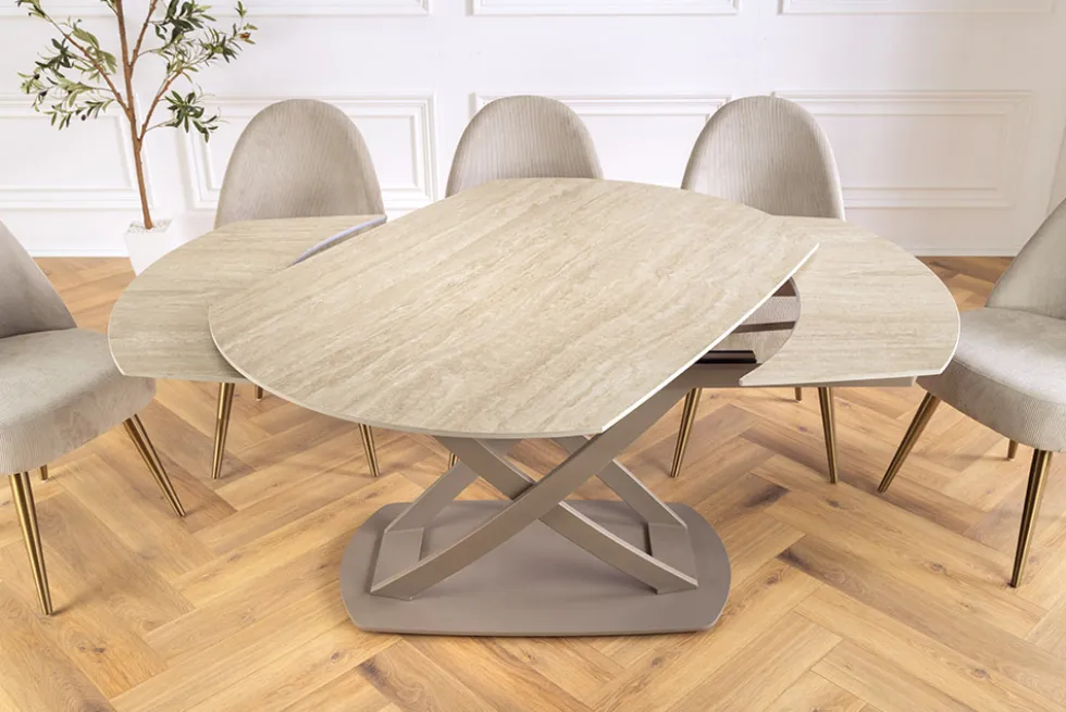 Ausziehbarer Esstisch INCEPTION 130-190cm oval Travertin Keramik champagner greige