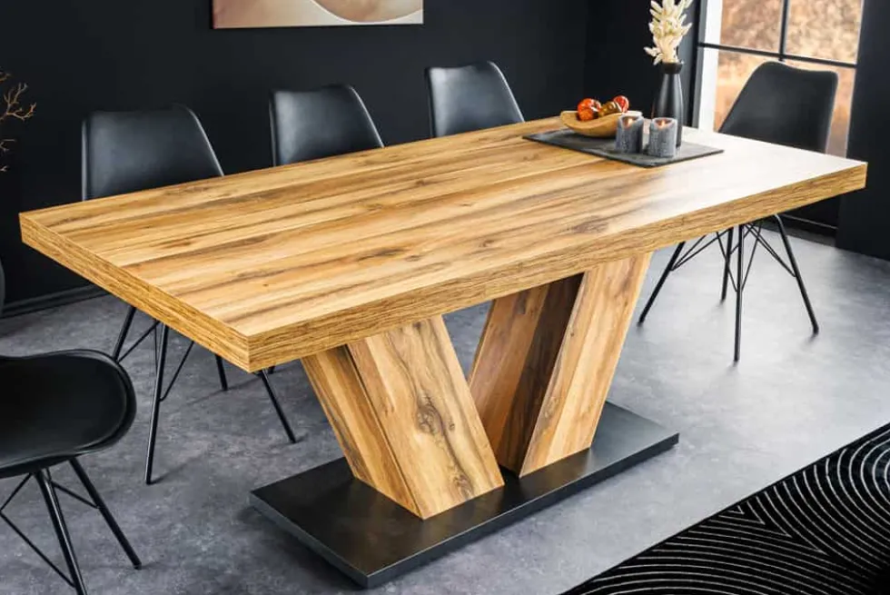 Ausziehbarer Esstisch MONTREAL 180-280cm natur Plankeneiche Holz-Design V-Gestell