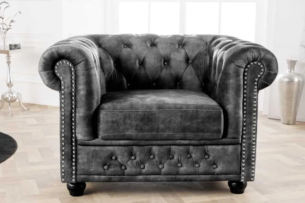 Barocker Sessel CHESTERFIELD grau Samt Federkern mit Knopfheftung