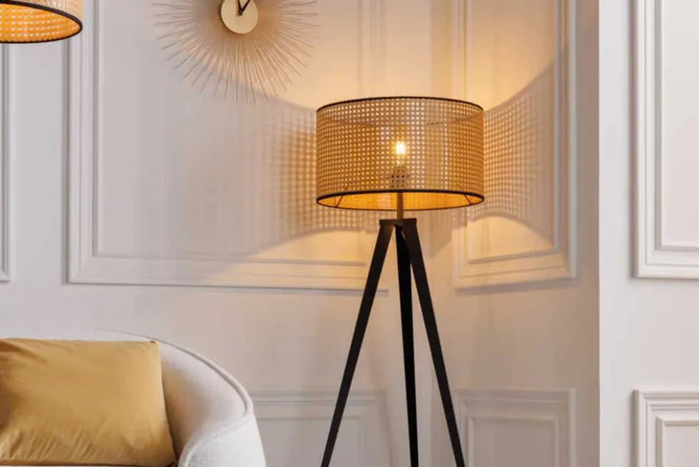 Boho Stehlampe VIENNA 142cm natur schwarz Wiener Geflecht Metall Dreifuß Stehleuchte