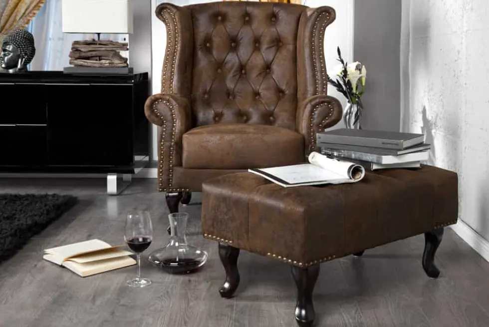 Chesterfield Fußhocker 80cm antik braun mit Knopfheftung und Nietenbesatz