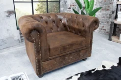 Chesterfield Sessel 110cm antik braun mit Knopfheftung und Federkern