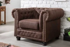 Chesterfield Sessel 110cm vintage braun mit Knopfheftung und Federkern