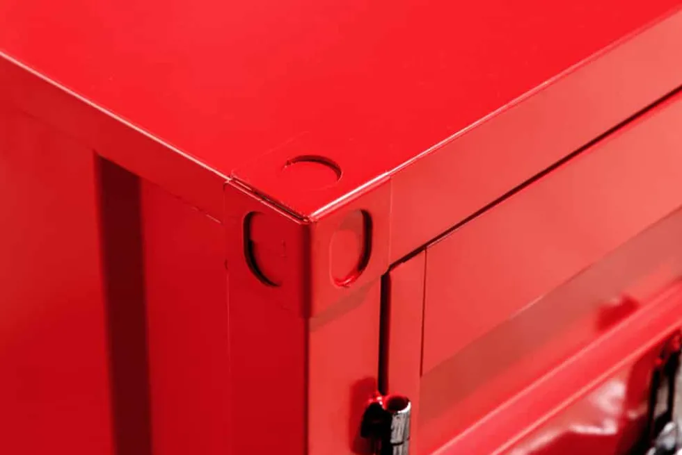 Container-Schrank GLOBETROTTER 80cm rot Metall Couchtisch mit Flügeltüren Kommode