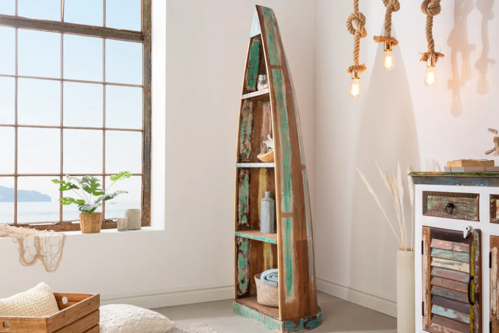 Dekoratives Bootsregal JAKARTA 190cm bunt Massivholz aus recycelten Fischerbooten Bücherregal