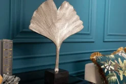 Dekorative Skulptur GINKGO LEAF 45cm silber handmade Metall mit Marmorsockel