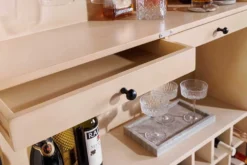 Design Barschrank ART DECO 140cm weiß gekälkt Mangoholz 3D-Front