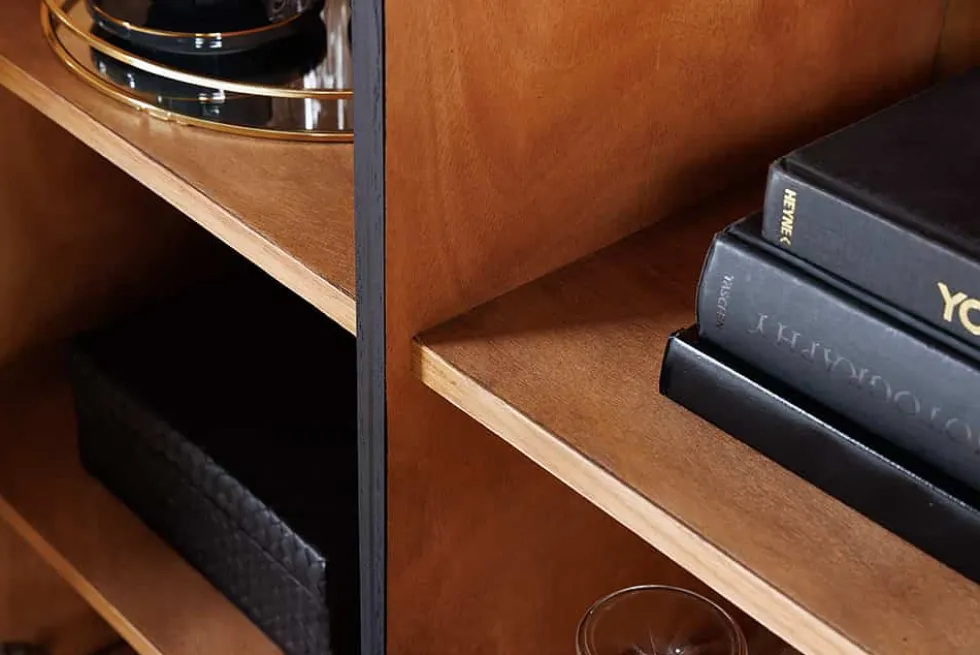 Design Highboard WAVE 120cm schwarz Mangoholz mit 3D Schnitzereien mattgold Metallbeine