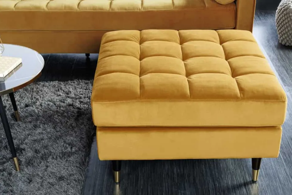 Design Hocker COZY VELVET 80cm senfgelb gold Samt Metallfüße