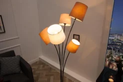 Design Stehlampe LEVELS 176cm weiß beige braun mit 5 Leinenschirmen
