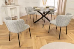 Design Stuhl LYON blau kariert Bouclé schwarze Metallbeine