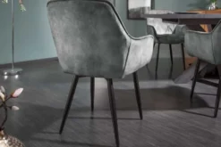 Design Stuhl MILANO grün Samt mit Armlehne Ziersteppung gepolstert schwarze Metallbeine