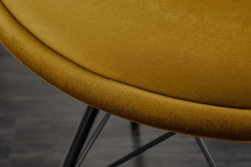 Design Stuhl SCANDINAVIA MEISTERSTÜCK senfgelb Samt schwarze Metallbeine