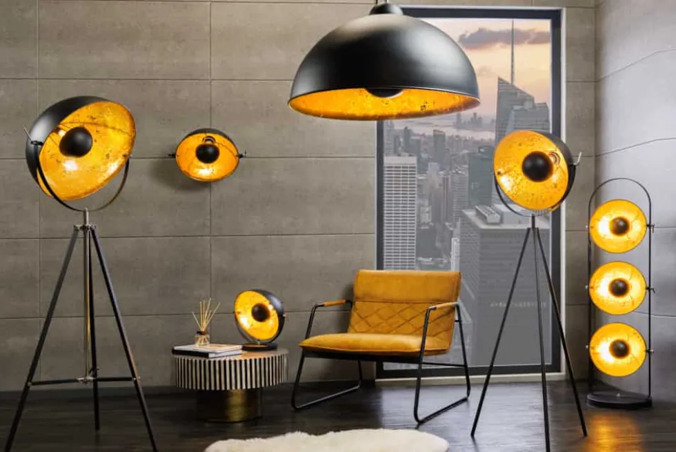 Design Wandleuchte STUDIO 38cm schwarz Blattgold-Optik neigbarer Schirm