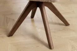 Drehbarer Stuhl ORGANIKO taupe beige Strukturstoff Holzgestell Walnuss mit Armlehne