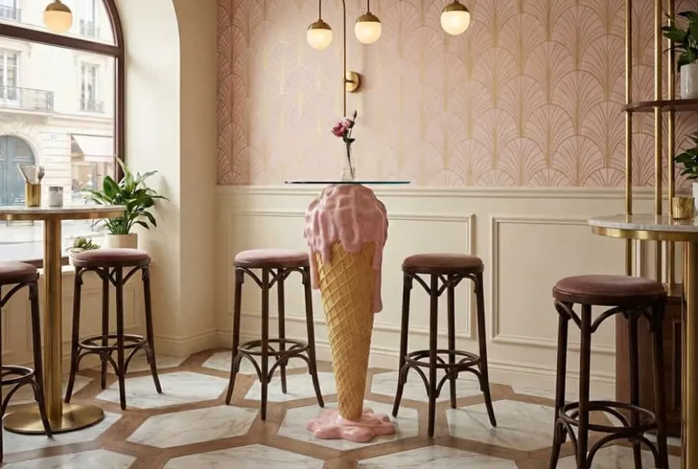 Einzigartiger Bartisch ICE CREAM 105cm beige rosa runde Tischplatte Glas handmade