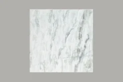 Eleganter Couchtisch ELEMENTS 50cm weiß mit polierter Marmor-Platte
