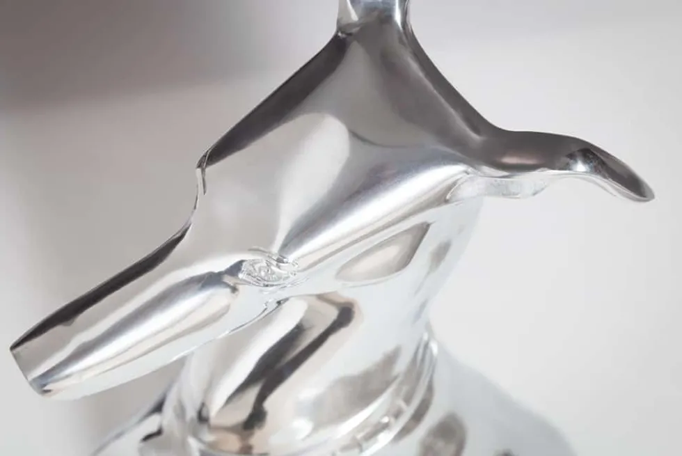 Elegante Windhund Skulptur GREYHOUND 70cm Aluminium Design Figur