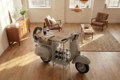 Extravaganter Bartisch SCOOTER 180cm salbei Retro-Konsole Motorroller Mangoholz Upcycling