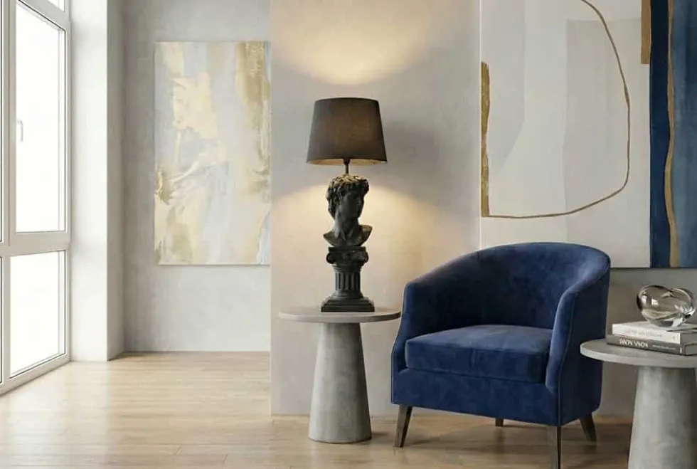 Handgefertigte Tischlampe DAVID 70cm schwarz mit Büste Stoffschirm
