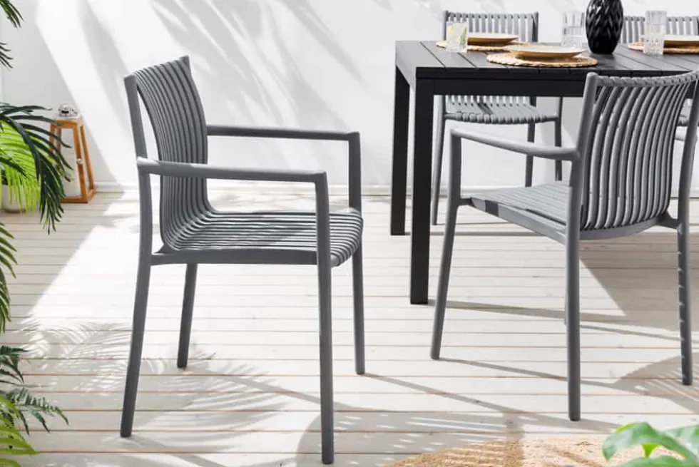 In- und Outdoor Stuhl STUDIO ITALIA anthrazit stapelbar wetterfest Gartenstuhl