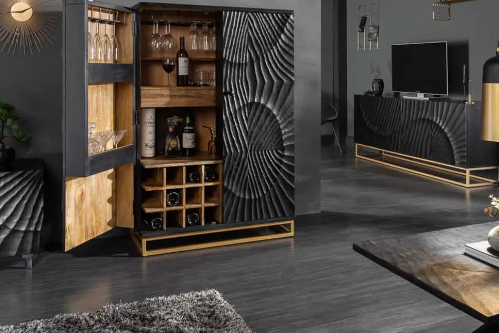 Massiver Barschrank SCORPION 141cm schwarz Mangoholz mit 3D Schnitzereien