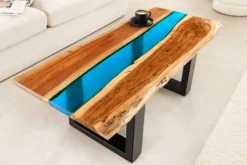 Massiver Couchtisch LIQUID 110cm braun Akazienholz Baumkante schwarz Eisen blau