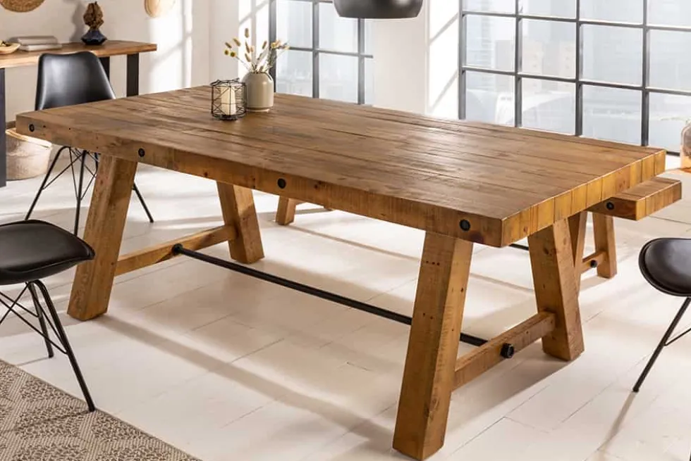 Massiver Esstisch FINCA 200cm vintage braun recyceltes Pinienholz Industrial Design