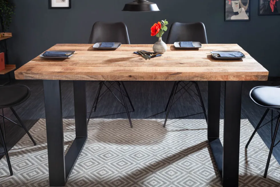 Massiver Esstisch IRON CRAFT 140cm Mangoholz schwarzes Eisengestell Kufe Industrial Design