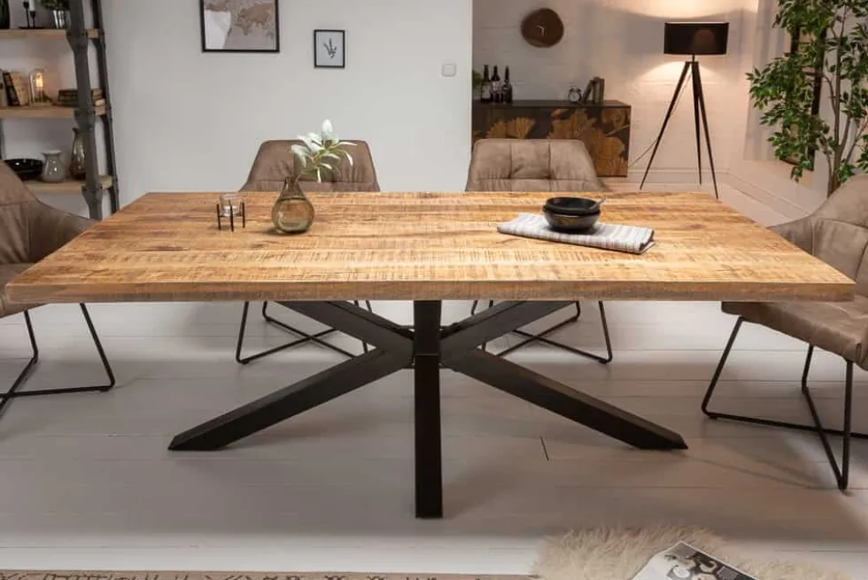 Massiver Industrial Esstisch GALAXIE 180cm Mangoholz sternenförmiges Gestell