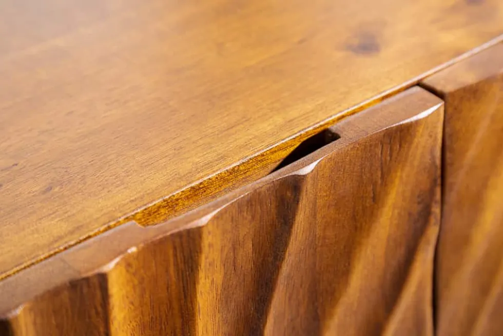 Massives Highboard SCORPION 120cm braun Mangoholz aufwendige 3D Schnitzereien
