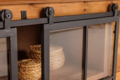 Massives Sideboard HERITAGE 150cm natur Pinienholz Industrial-Türen Metall Vitrine