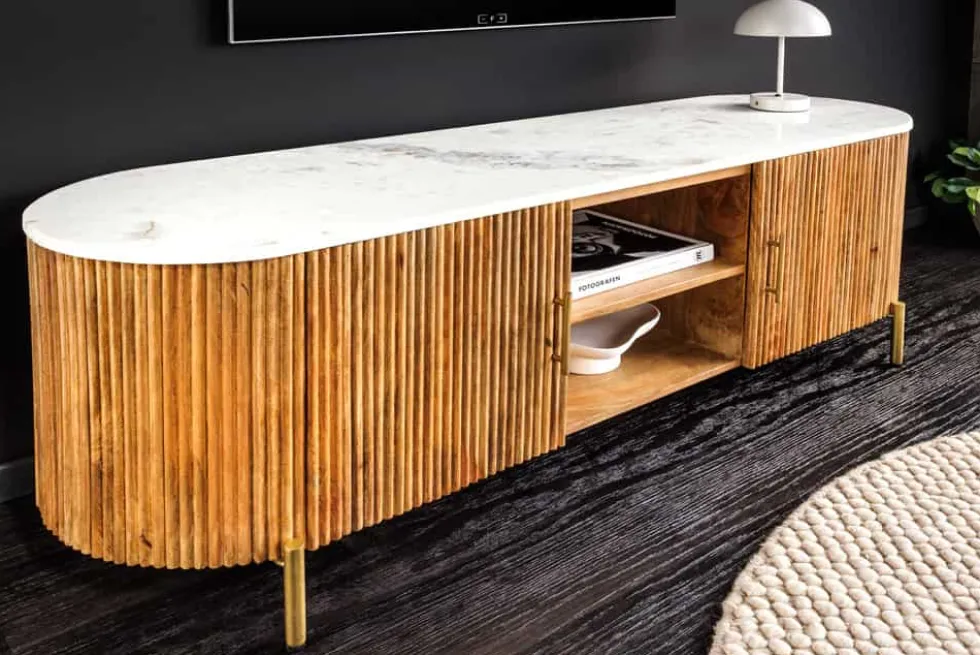 Massives TV-Board TRES CHIC 140cm natur Mangoholz weiß Marmor mit viel Stauraum