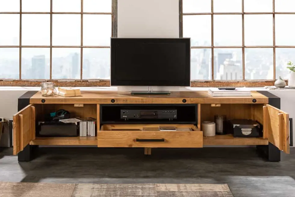 Massives TV-Lowboard THOR 200cm recyceltes Pinienholz im Industrial Design