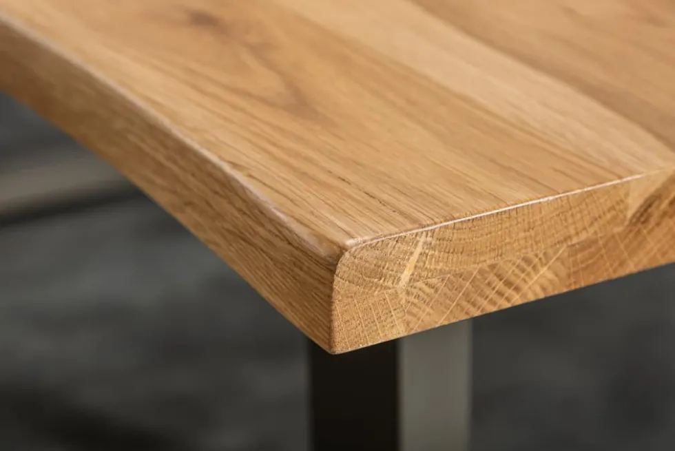 Massivholz Esstisch LIVING EDGE 180cm natur Wildeiche geölt Baumkante Kufengestell