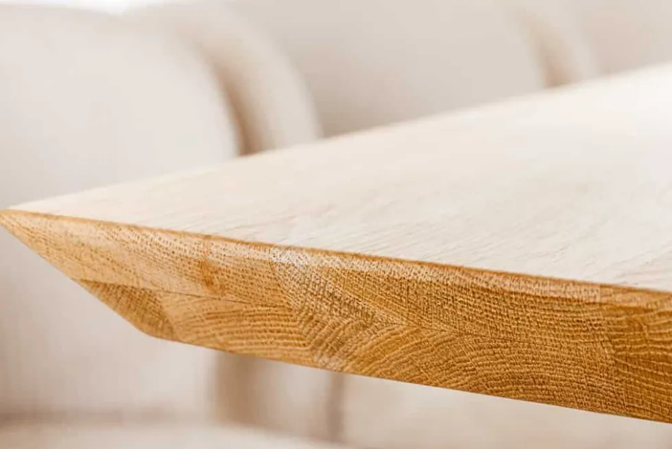 Massivholz Esstisch WILD OAK 200cm natur Wildeiche Schweizer Kante Sterngestell