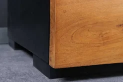 Massivholz TV-Lowboard GRAND ACACIA 180cm braun Akazie mit LED-Beleuchtung Baumkante