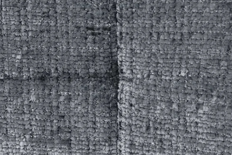 Moderner Design Stuhl TRES CHIC grau Chenille Cremona schwarze Metallbeine