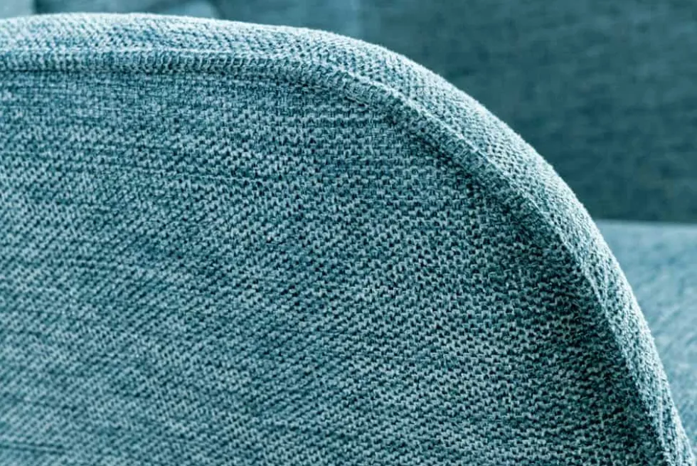 Moderner Sessel SCANDINAVIA blau Strukturstoff Massivholz-Beine mit Armlehnen