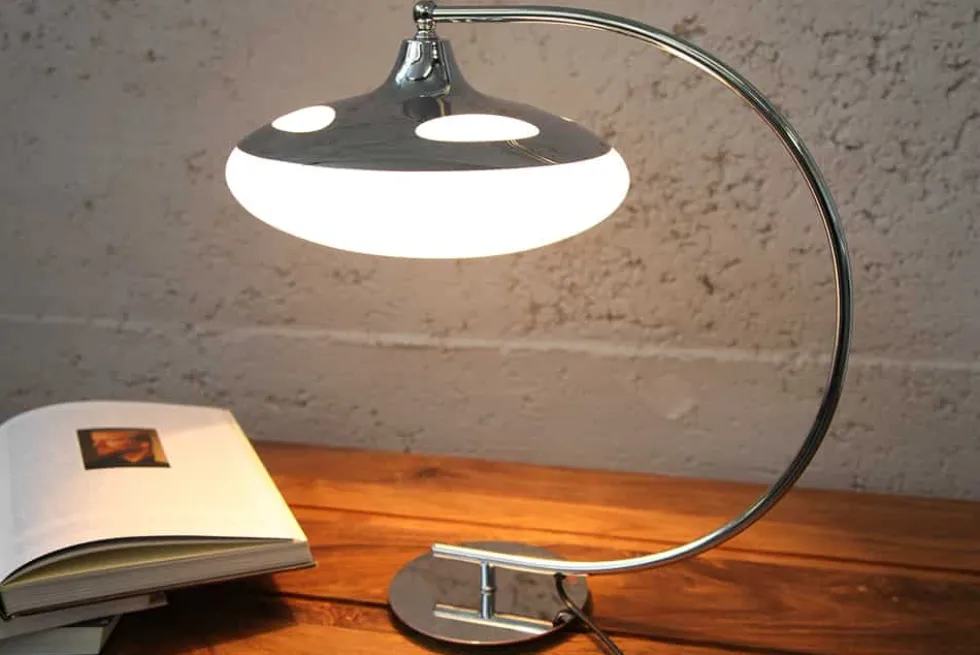 Moderne Tischlampe LUNA LOGO 45cm silber verchromt Tischleuchte