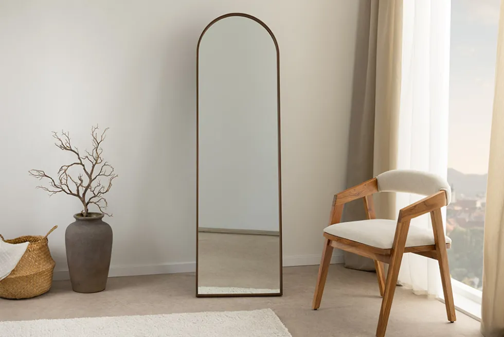 Nordischer Standspiegel PORTRAIT 165cm braun in Walnussholz-Design