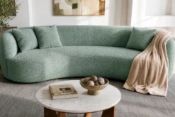 Organisches Sofa ATELIER 230cm salbei Bouclé 3-Sitzer Couch inkl. Kissen