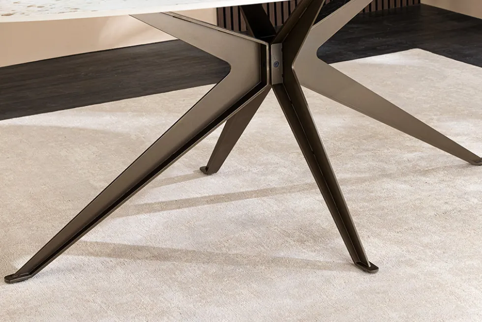 Ovaler Esstisch SCULPTURE 220cm braun weiß Pandora Keramik bronze Sterngestell