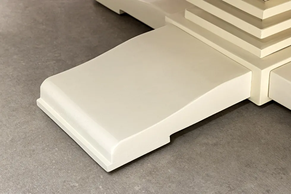 Runder Esstisch HAMPTONS 140cm hellbraun creme recycelte Pinie Massivholz