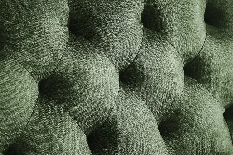 Schlafsofa MAISON BELLE AFFAIRE 220cm moosgrün Vogue Seiden Samtstoff 3-Sitzer