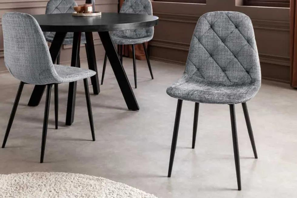 Stilvoller Stuhl GLAMM grau Chenille Cremona mit Rauten-Steppung schwarze Metallbeine
