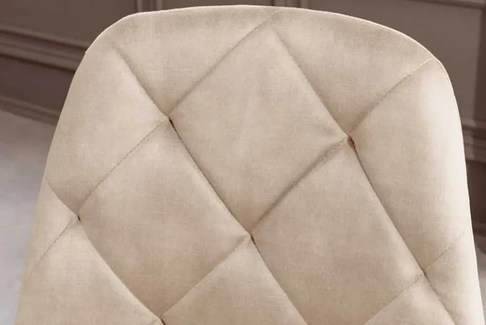 Stilvolles 2er-Set Stühle GLAMM champagner beige Samt schwarze Metallbeine